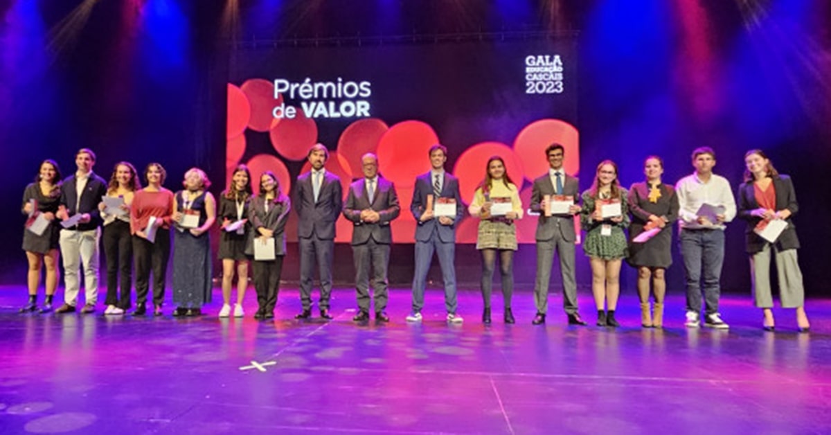 Docentes e alunos dos Salesianos do Estoril premiados na Gala da Educação