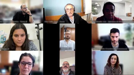 Referentes locais e Equipa de Comunicação Provincial reunidos