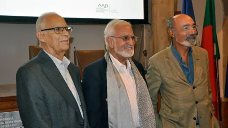 José D'Encarnação homenageado