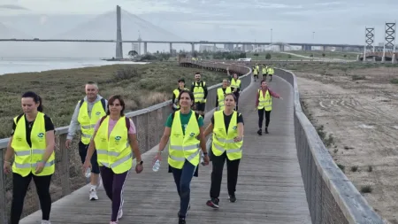 Peregrinos a caminho de Fátima