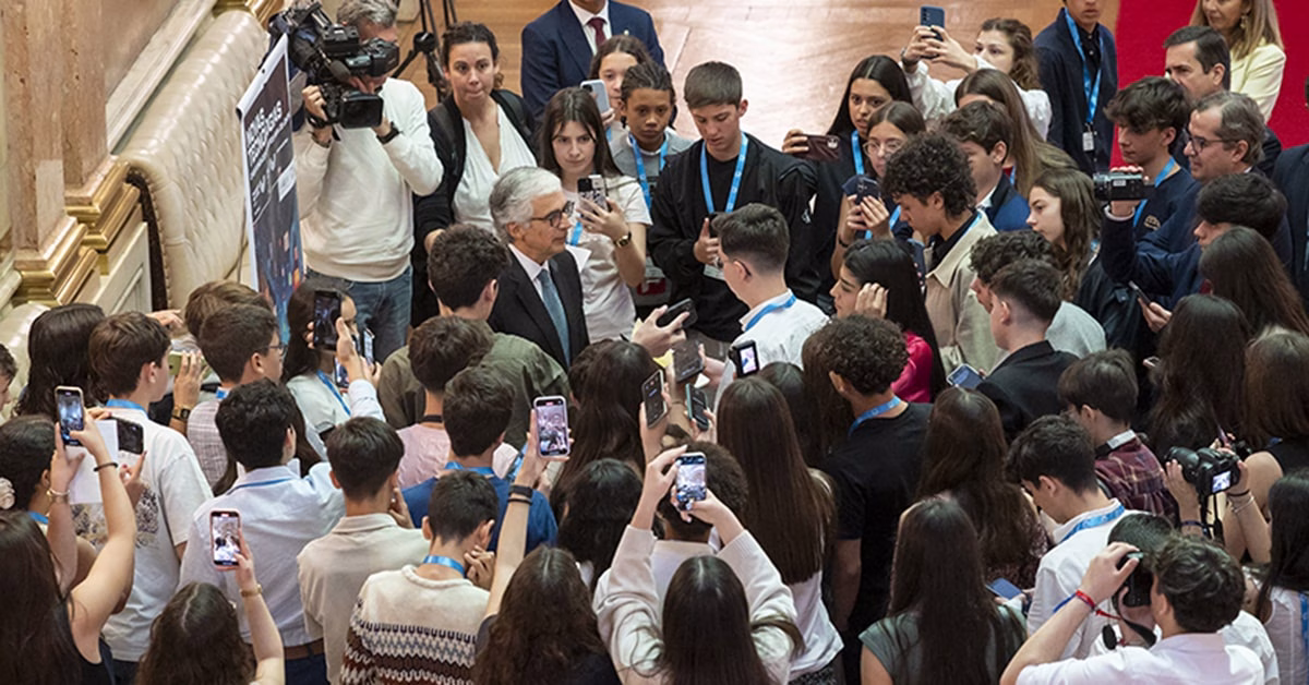 Parlamento dos Jovens