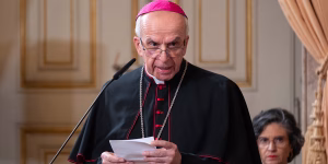D. Ivo Scapolo condecorado com a Grã-Cruz da Ordem Militar de Cristo