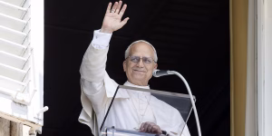 Papa Leão XIV completa 70 anos