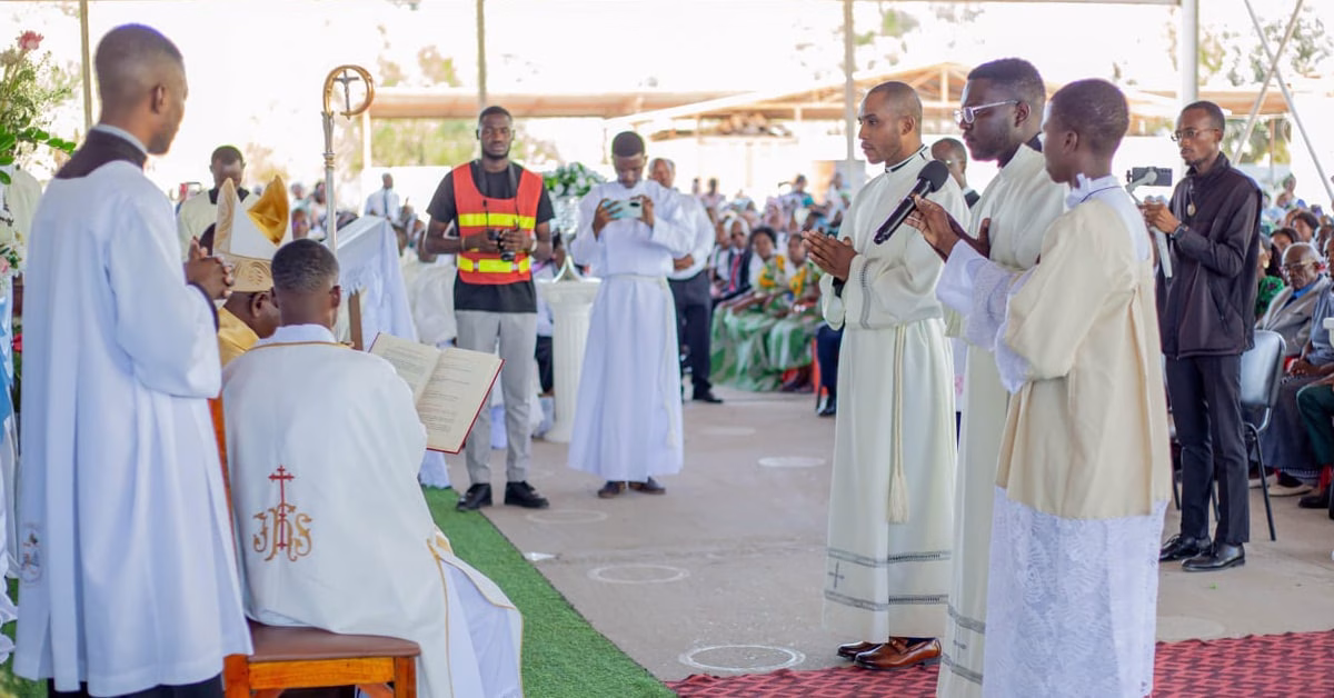 Ordenações Sacerdotais e Diaconais de quatro salesianos em Angola