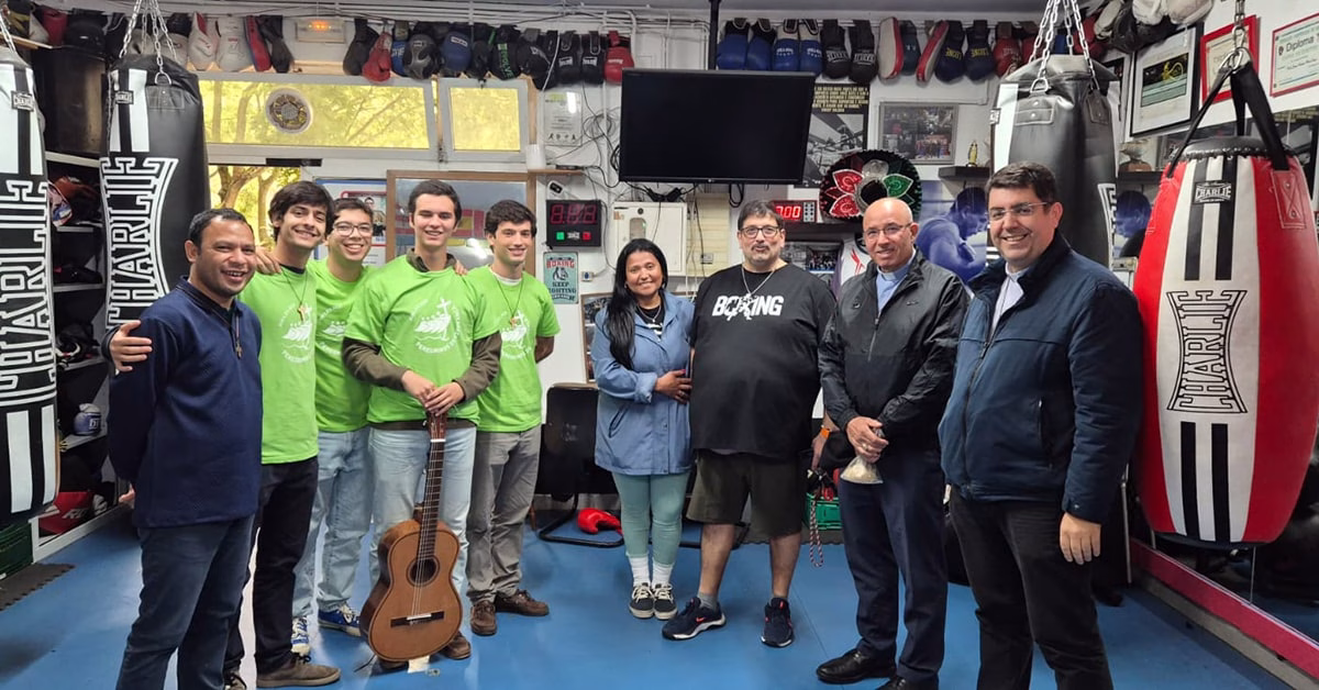 Quinta do Loureiro: Voluntários do Serviço SolSal em missão no bairro