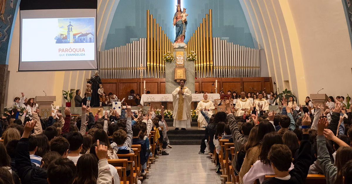 Escolas Salesianas celebram a memória de São João Bosco