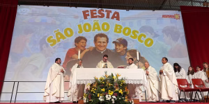 Escolas Salesianas celebram a memória de São João Bosco