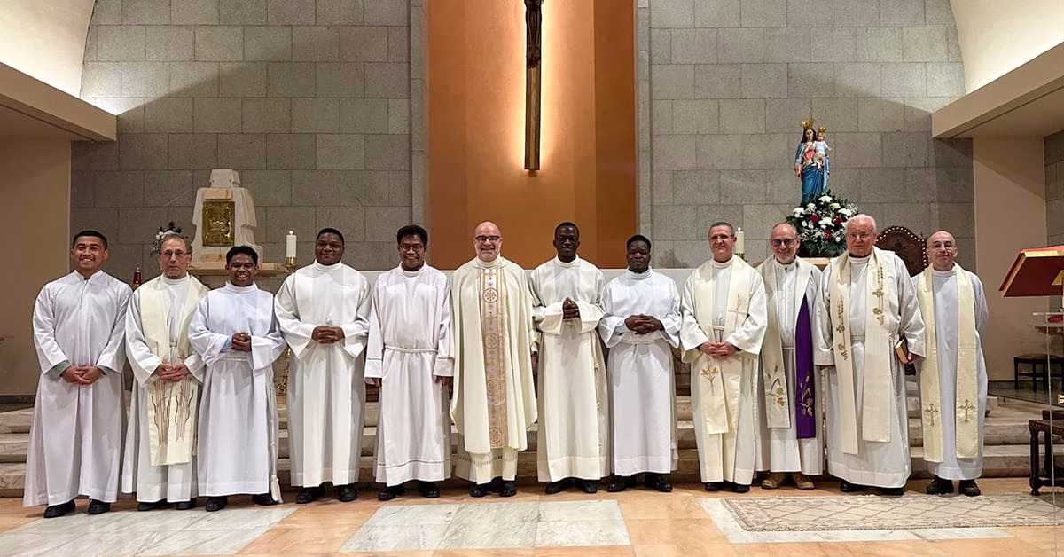 Évora: Estudantes Salesianos instituídos nos Ministérios de Leitor e de Acólito