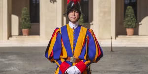 O lusodescente na Guarda Suíça Pontifícia Fotografia: António Cotrim/Lusa