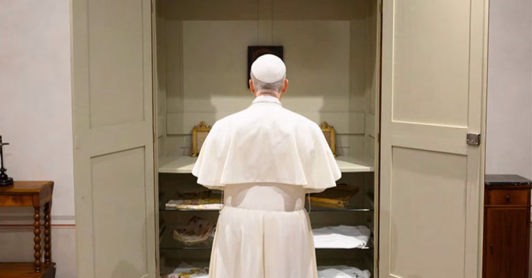 Papa Leão XIV visitou quarto que Dom Bosco ocupou na sua última viagem a Roma