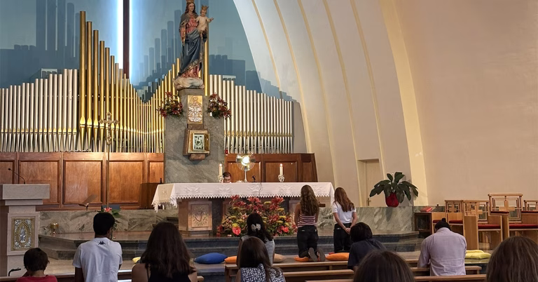 Salesianos de Lisboa: “O que procuro e o que encontro na Adoração?”