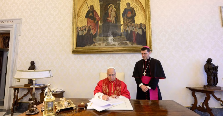 Papa Leão XIV publica a encíclica “Magnifica Humanitas”: um apelo à defesa da dignidade humana na era da Inteligência Artificial