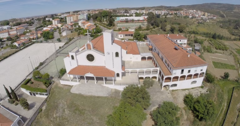 Mirandela angaria 2.220,50 euros para apoiar as populações afetadas pelos sismos na Venezuela