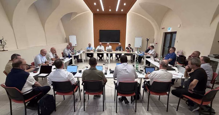 Provincial em encontros de formação, programação e avaliação