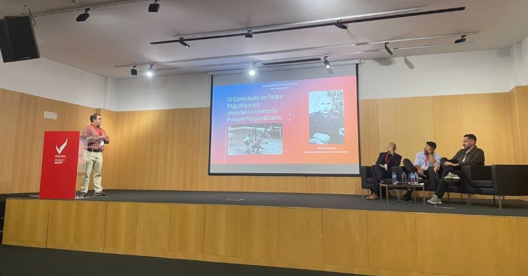 Padre Miguel Barros e o hóquei moçambicano em evidência no museu Benfica Cosme Damião